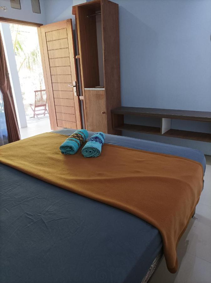 Merendeng Hostel Kuta Kuta  Zewnętrze zdjęcie